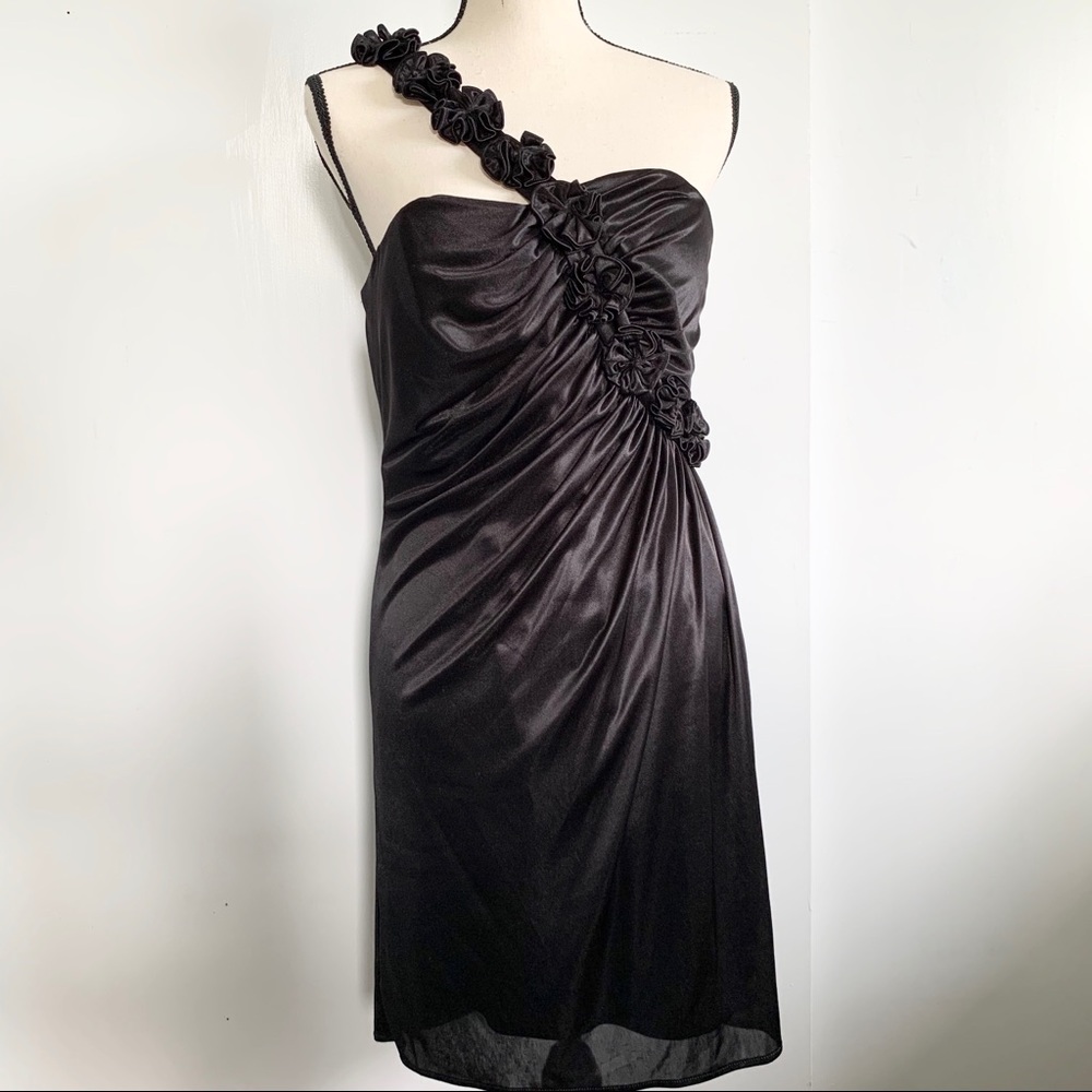 Morgan & Co Black floral strap Size Large dress